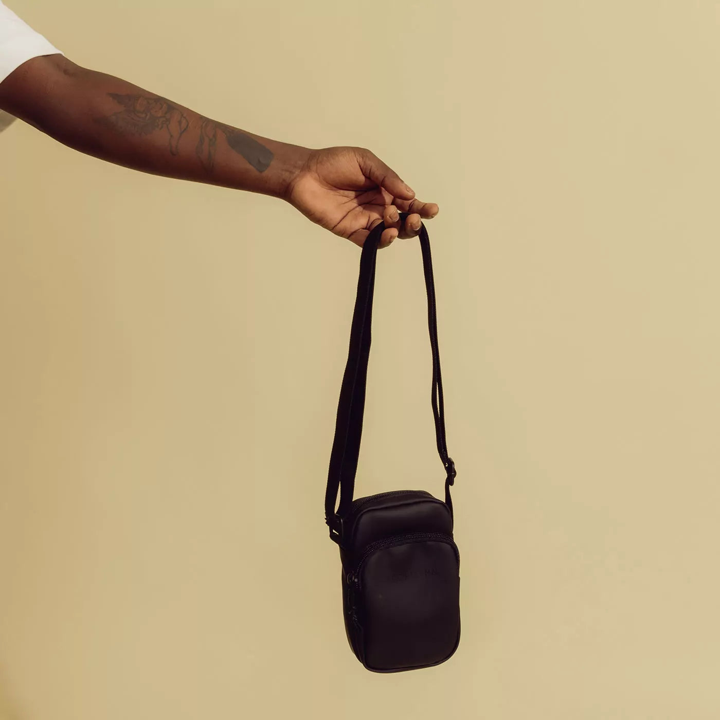 STREET Crossbodybag(ストリート クロスボディバッグ)- BECKMANN STREET Crossbodybag(ストリート クロスボディバッグ)- BECKMANN