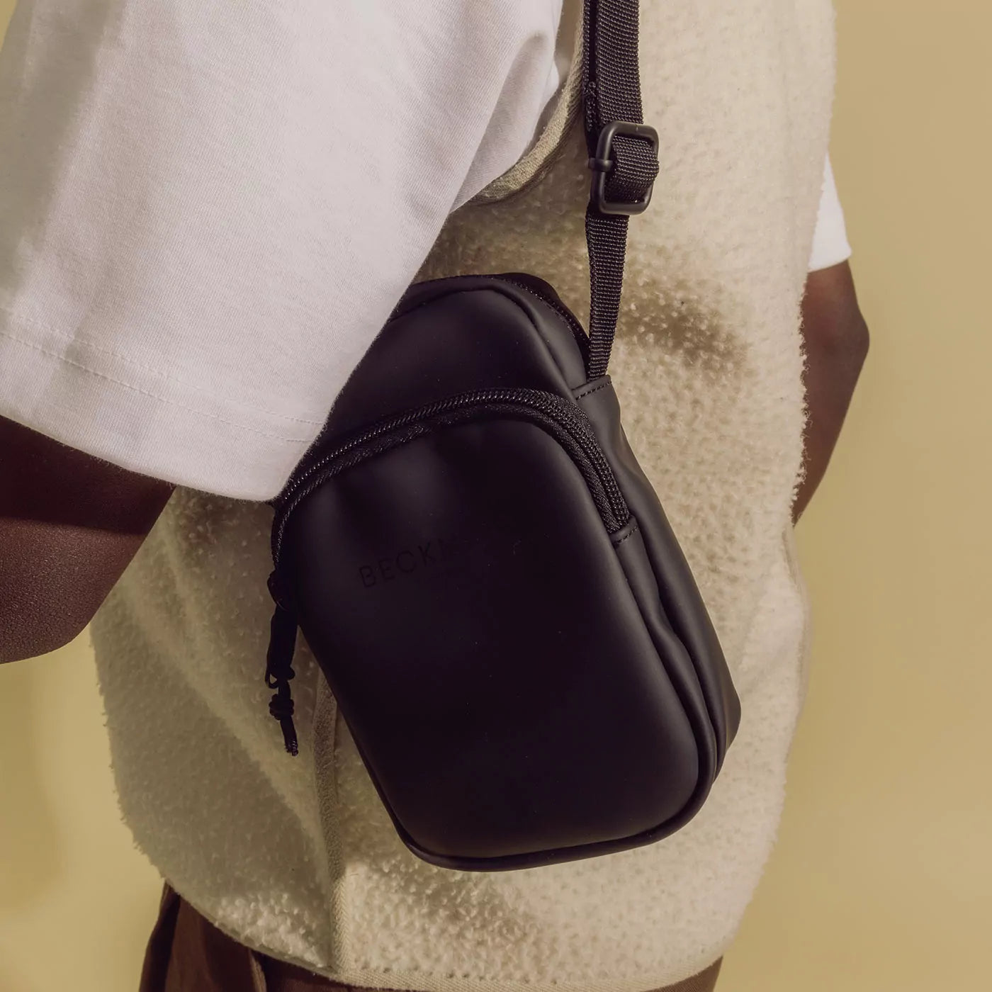 STREET Crossbodybag（ストリート クロスボディバッグ）- BECKMANN