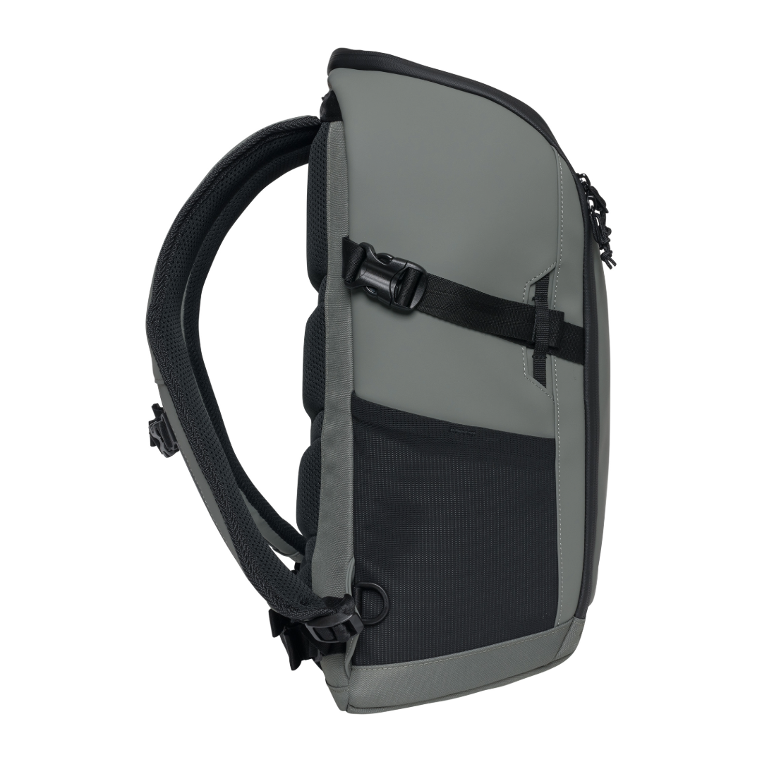 さ*ん様 BECKMANN バックパック STREET GO グレー STREET GO（ストリート ゴー）BECKMANN NORWAY スタイリッシュで